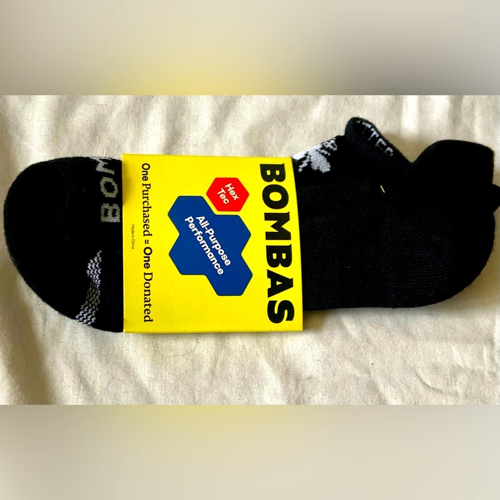 Bombas 1 Pair of Men’s Ankle Socks Large Black 9-13
